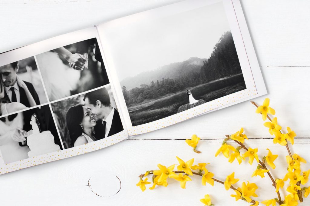 A black and white wedding photo book idea | Motif